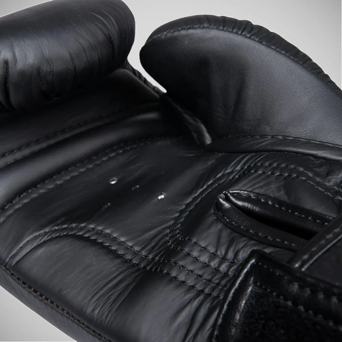 8 Weapons Big 8 Premium Boxing Gloves Black/Black