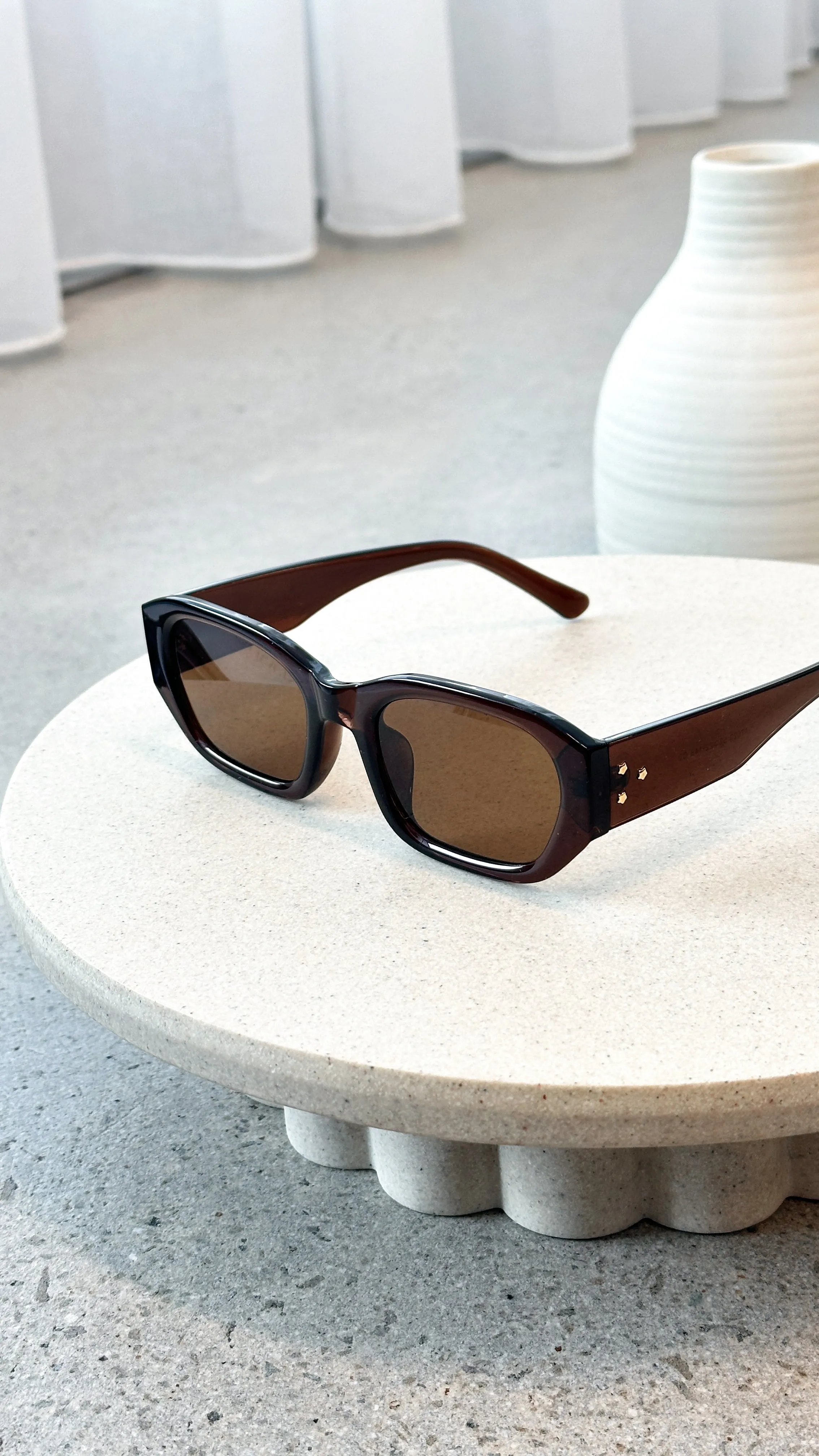 Blakely Sunglasses - Brown