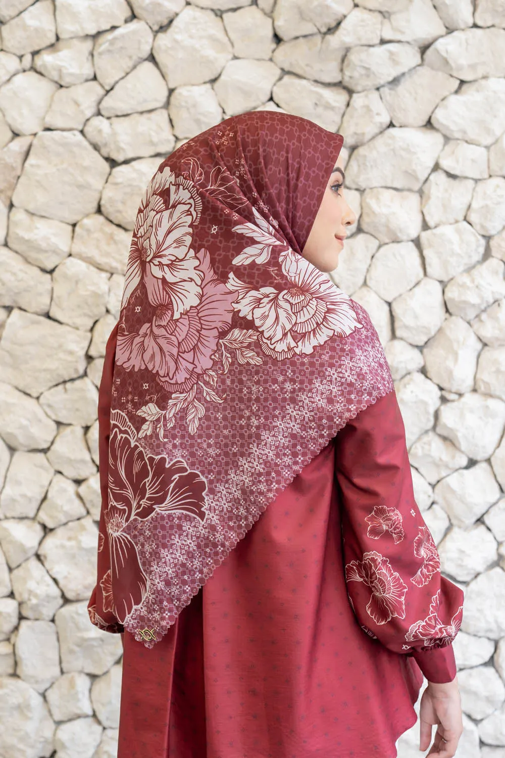 Leysha Scarf Syar'i Red Delight